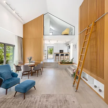 True Oasis With Heated Pool Rogoznica (Sibenik-Knin)