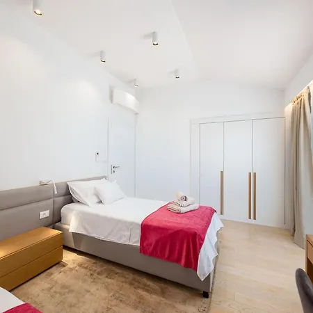 True Oasis With Heated Pool * Rogoznica (Sibenik-Knin)