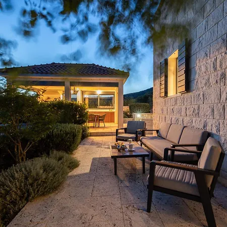 True Oasis With Heated Pool