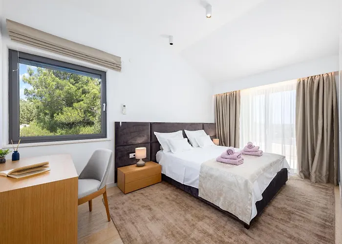 וילה True Oasis With Heated Pool *