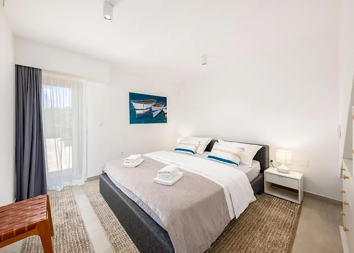 True Oasis With Heated Pool