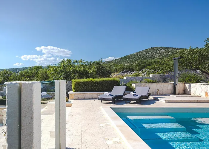 True Oasis With Heated Pool * רוגוזניצה