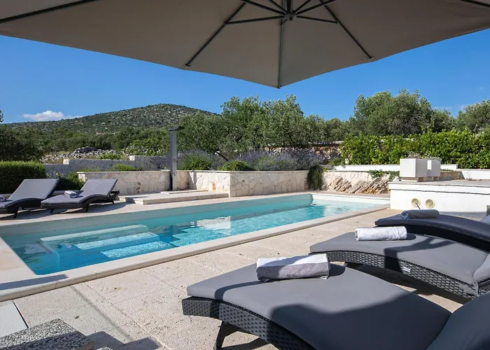 True Oasis With Heated Pool * רוגוזניצה