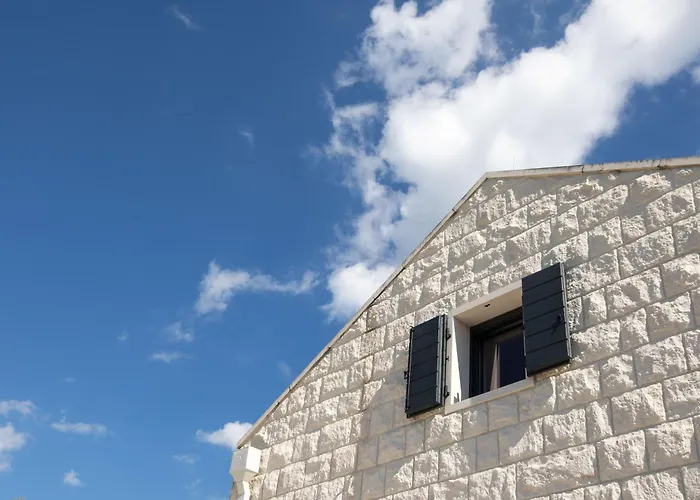 True Oasis With Heated Pool וילה