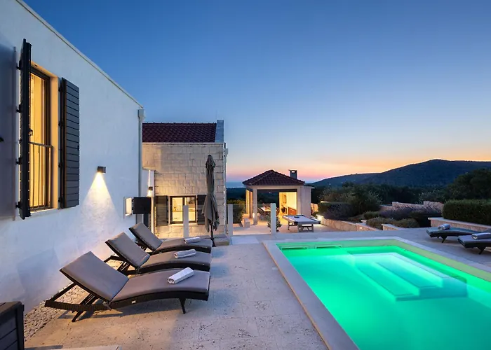 True Oasis With Heated Pool