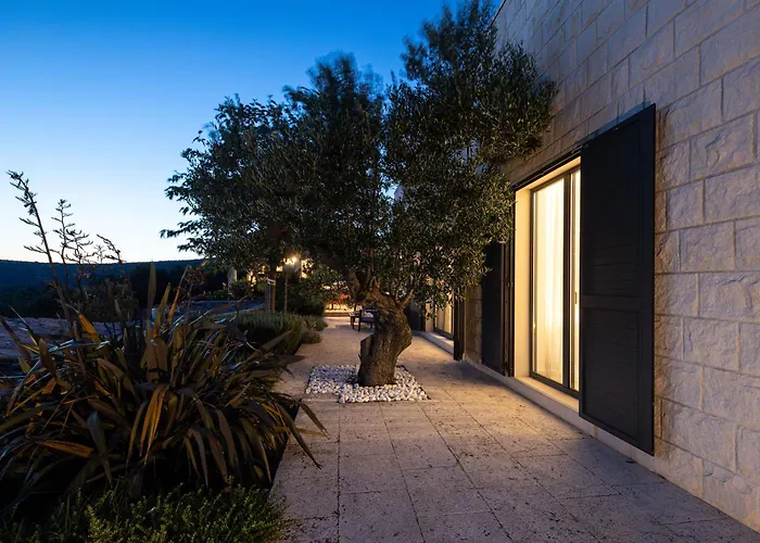 וילה True Oasis With Heated Pool *